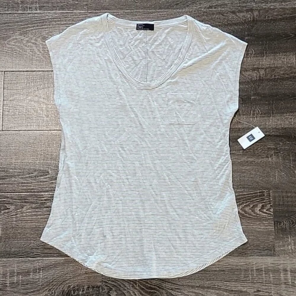 🌷 GAP luxe striped Top 🌷